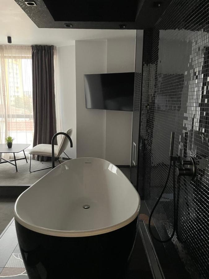Hotel Niks Sevlievo Bagian luar foto